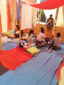 Temps libre dans la cabane ressource